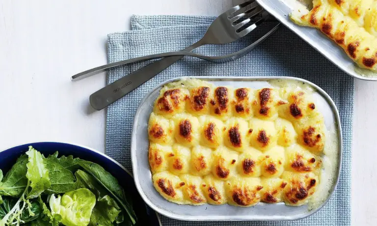 how-to-reheat-fish-pie