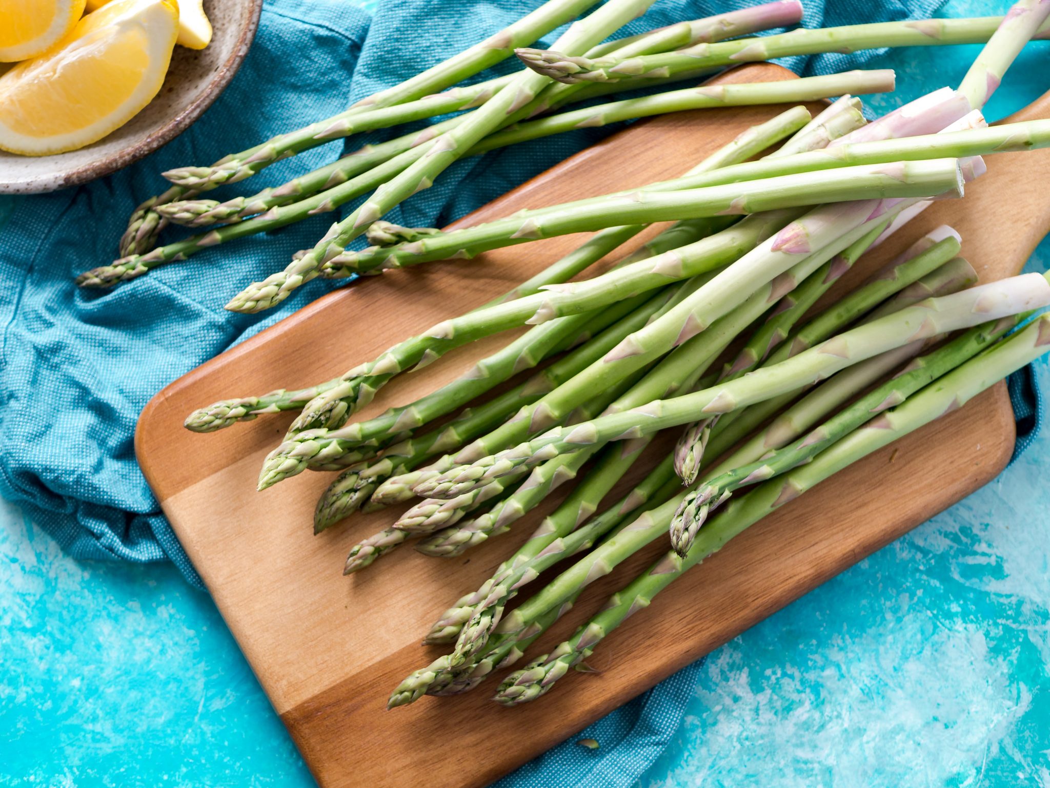 How to Store Asparagus in the Fridge
