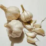 How Long Does Garlic Last in the Fridge (2)