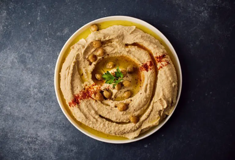 How Long Does Homemade Hummus Last in the Fridge (2)