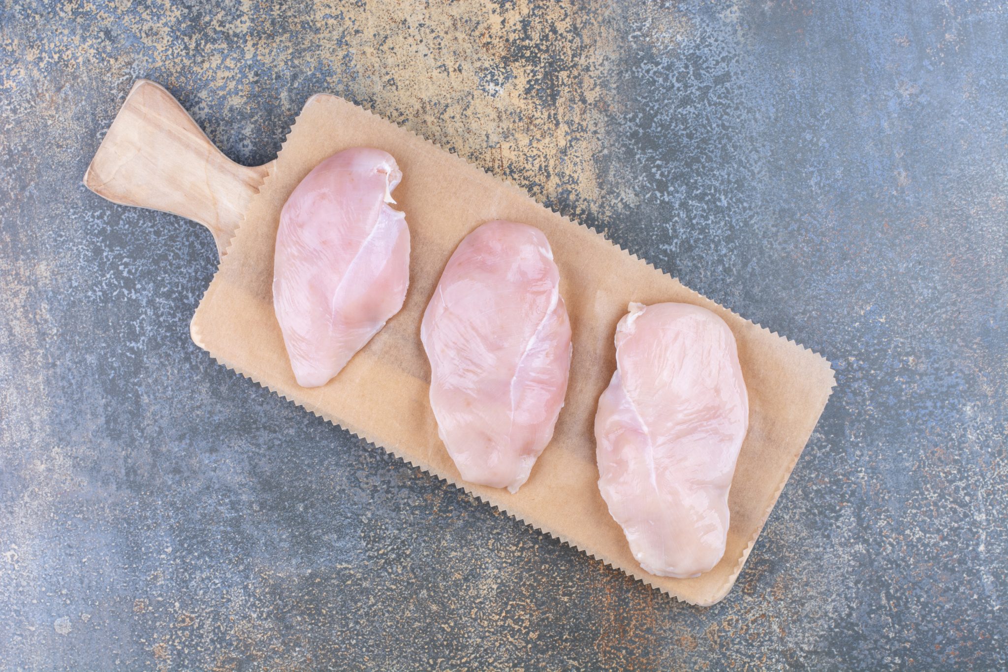 How to Defrost Chicken Breast in the Microwave